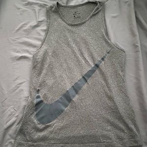 Nike tank